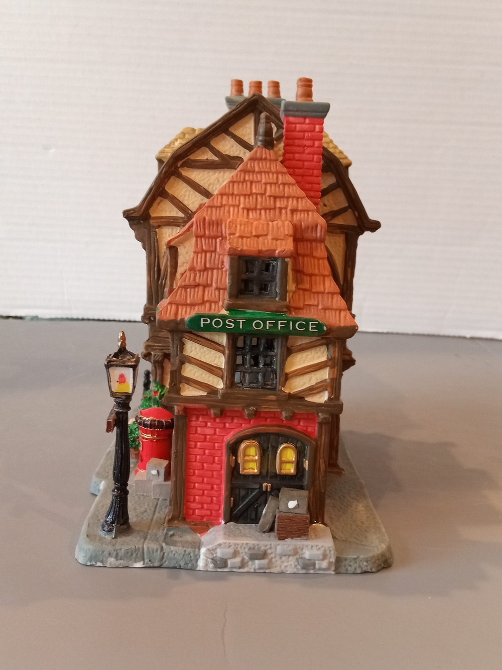 Lemax 2006 Tudor Post Office Ceramic No Light Included - Picture 7 of 14